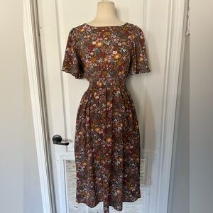 Hayden green Floral  Scoop Neck Smocked Waist Midi Dress Ruffle Cottagecore Sz m